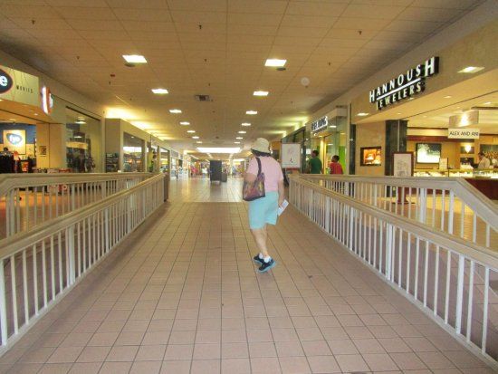 Swansea Mall