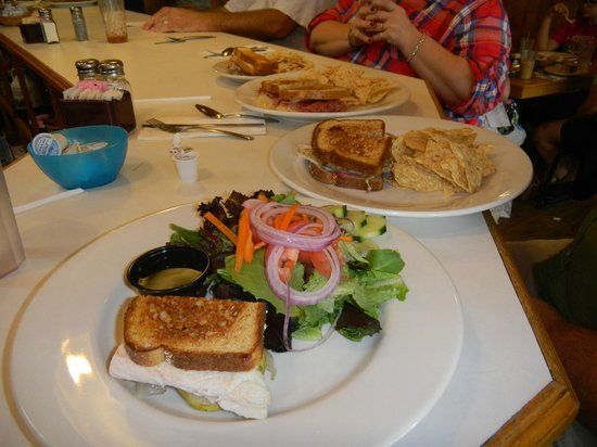 Main Street Cafe