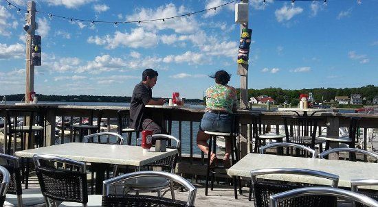 Captain Al's Restaurant & Tiki Bar