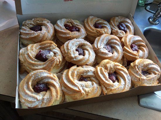 La Cascia's Bakery