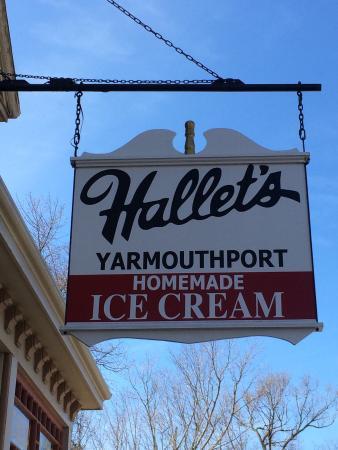 Hallet's